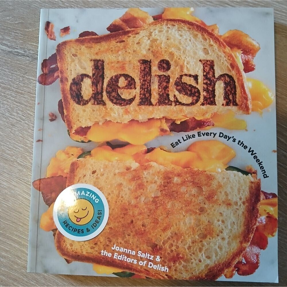 Cookbook Eat Like Every Day's the Weekend Joanna Saltz Soft Cover 400 Pages New